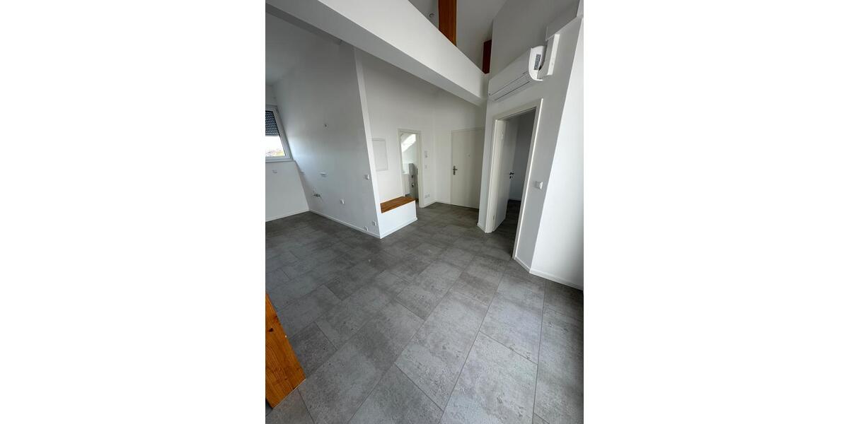 Dachgeschoßwohnung Nürnberg Rabus - 3 Zimmer, 70 m&sup2;, 980&euro; | Angebot:26288340