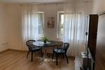 Neu renovierte, möblierte 2-Zimmer-Wohnung, 47 qm, Burgnähe
