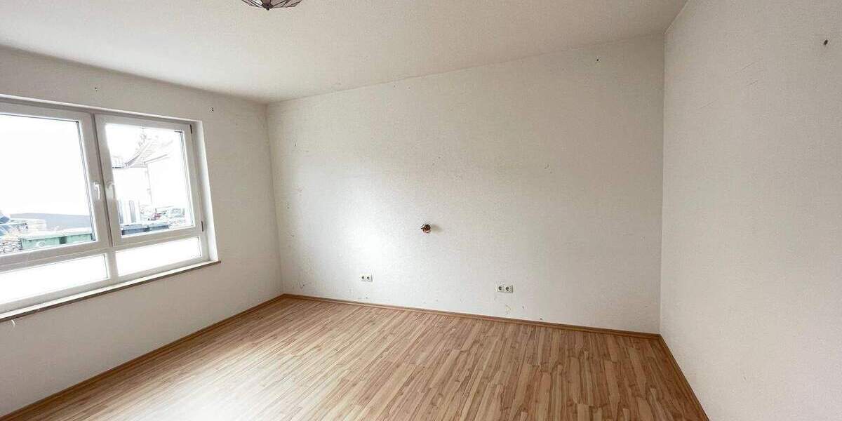 Etagenwohnung Herzogenaurach - 2 Zimmer, 61 m&sup2;, 295.000&euro; | Angebot:25821571