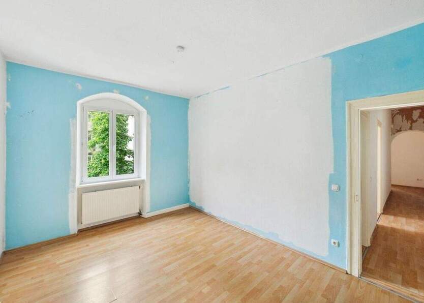 Nordstadt & mit Balkon! Freie und helle 3,5-Zimmer-Wohnung im 3.OG, neue Böden & Bad! Ruhige und zentrale Lage