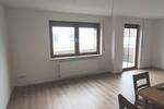 4 Zi. OG Wohnung mit Balkon, Gartenanteil und Garage