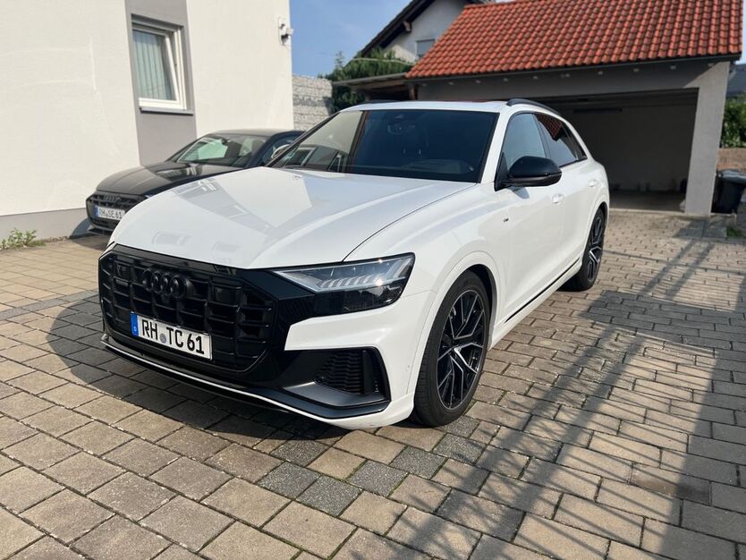 Audi Q8 84.000 km 56.000 € Allersberg 90584
