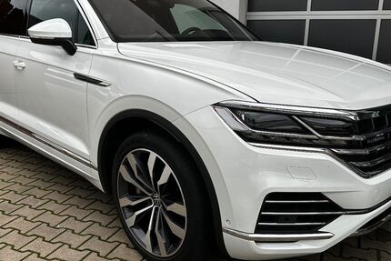 VW Touareg 82.513 km 44.999 € Zirndorf 90513