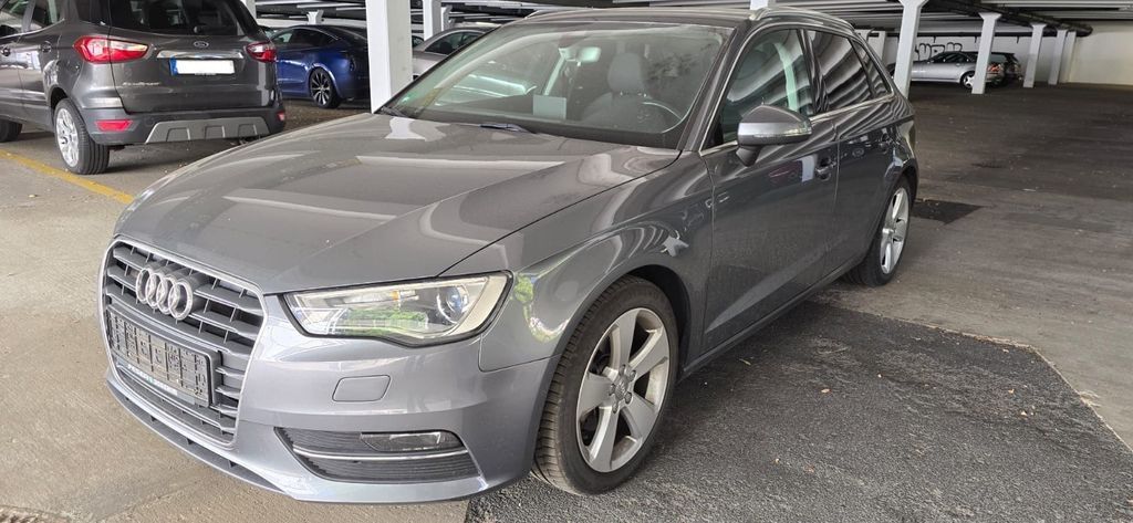 Audi A3 139.000 km 11.700 € Nürnberg 90449