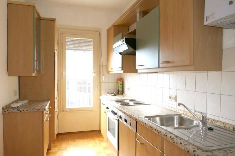 N-Rabus: Gut geschnittene 3-Zi-Whg (3.OG oh. Lift), Parkett, EBK, Balkon - sanierungsbedürftig 3 zimmer