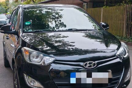 Hyundai i20 114.381 km 7.000 € Nürnberg 90459