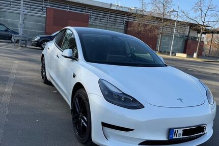 Tesla Model 3 24.000 km 28.000 &euro; Nürnberg 90449