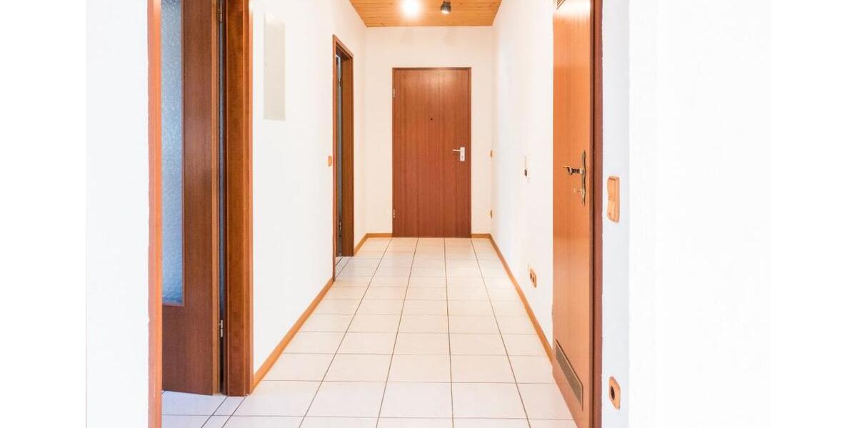 Etagenwohnung Nürnberg Schnepfenreuth - 3 Zimmer, 86 m&sup2;, 1.190&euro; | Angebot:27612418
