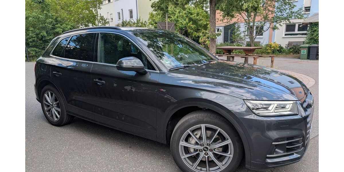 Audi Q5 71.800 km 31.870 &euro; Erlangen 91056