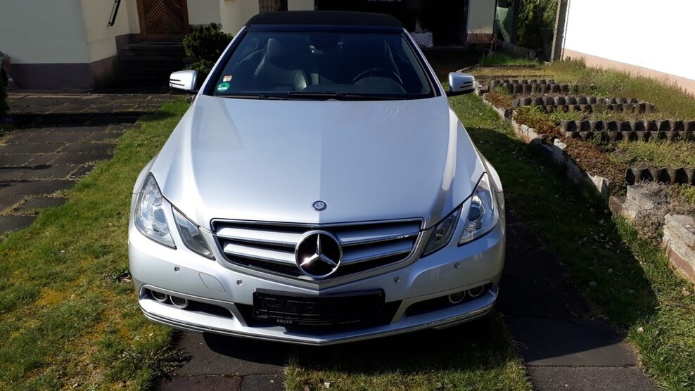 Mercedes-Benz E 200 70.200 km 18.900 € Schwabach 91126