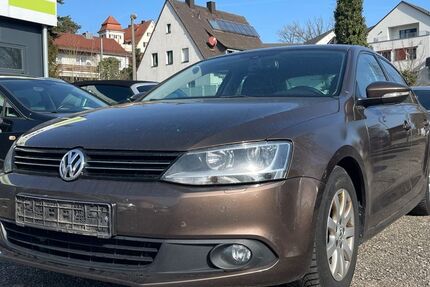 VW Jetta 242.500 km 4.299 &euro; Rückersdorf 90607