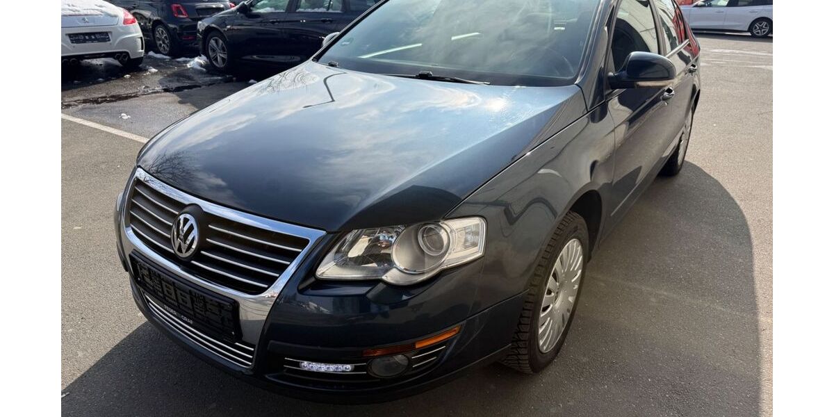VW Passat 242.000 km 2.460 &euro; Nürnberg 90439