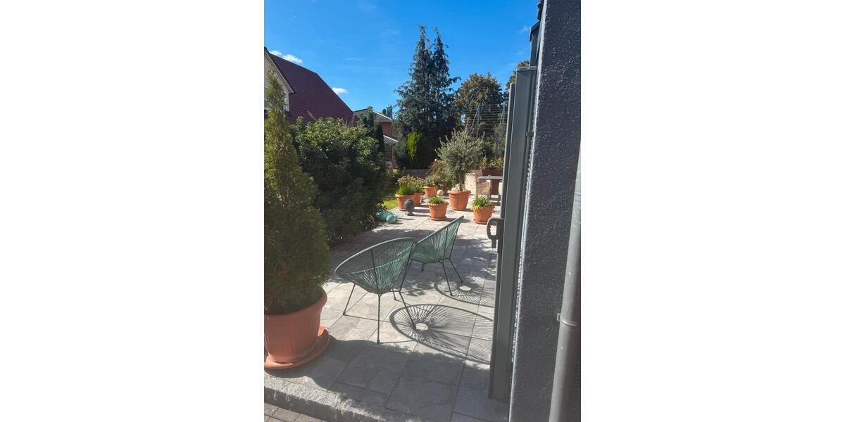 Einfamilienhaus Berg bei Neumarkt in der Oberpfalz - 7 Zimmer, 199 m&sup2;, 2.500&euro; | Angebot:27614304