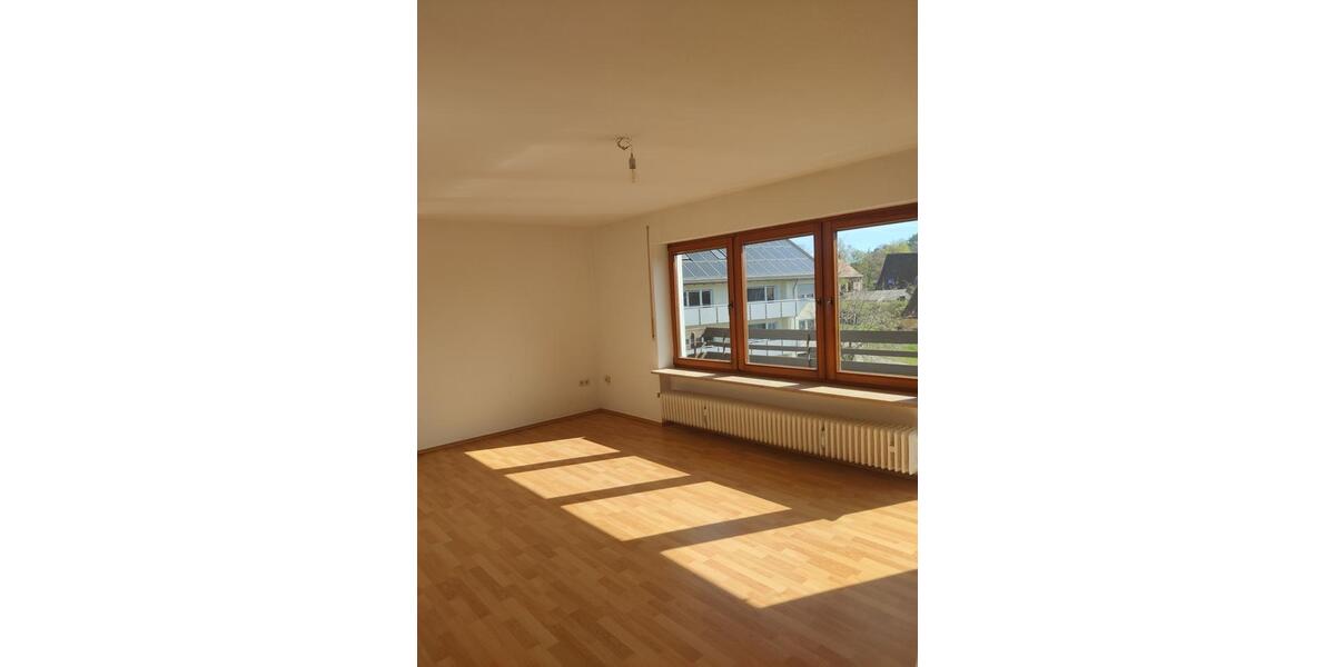 Etagenwohnung Dietenhofen - 3 Zimmer, 100 m&sup2;, 780&euro; | Angebot:26418162