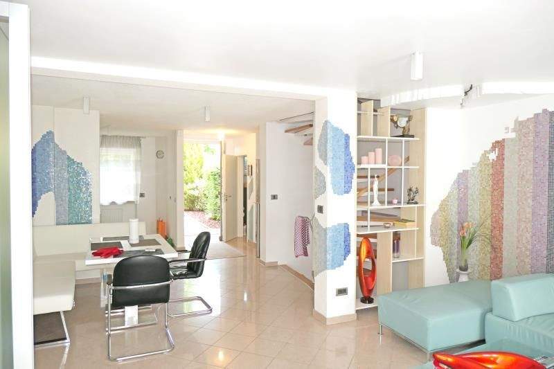 Reihenmittelhaus Nürnberg Neuröthenbach - 4 Zimmer, 140 m&sup2;, 1.750&euro; | Angebot:24530704