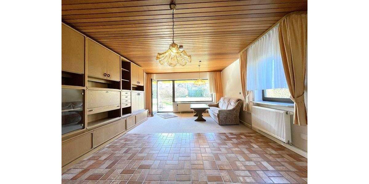 Mehrfamilienhaus, Wohnhaus Schnaittach - 7 Zimmer, 202 m&sup2;, 378.000&euro; | Angebot:25743122