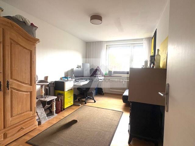 Einmalige Gelegenheit! Helle 4-Zimmer-Dachterrassen-Wohnung in Innenstadtlage mit sehr großer Dachterrasse 4 zimmer