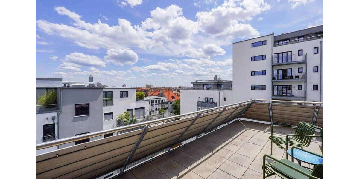 10 Min. ins Zentrum: Modernes Penthouse mit 65 m² Dachterrasse 4 zimmer