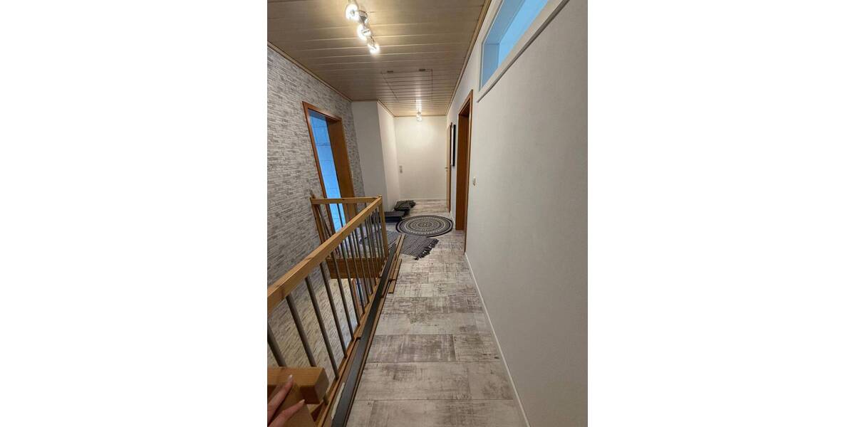 Etagenwohnung Erlangen Frauenaurach - 2 Zimmer, 117 m&sup2;, 1.400&euro; | Angebot:26092188