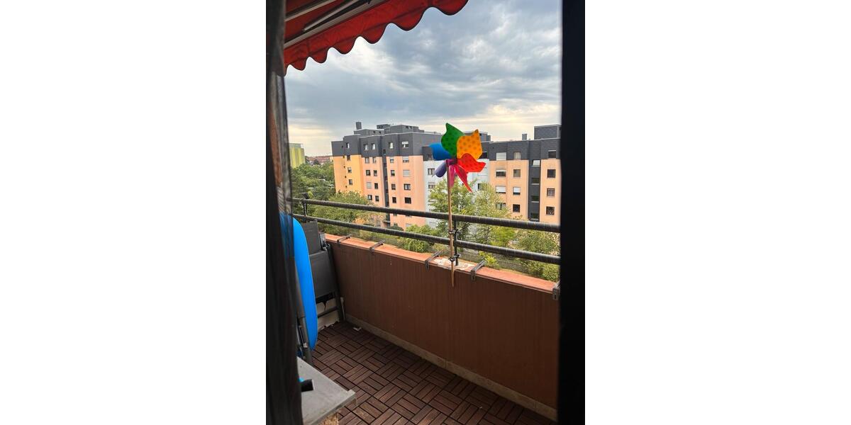 Etagenwohnung Nürnberg Schnepfenreuth - 3 Zimmer, 84 m&sup2;, 359.000&euro; | Angebot:27226252