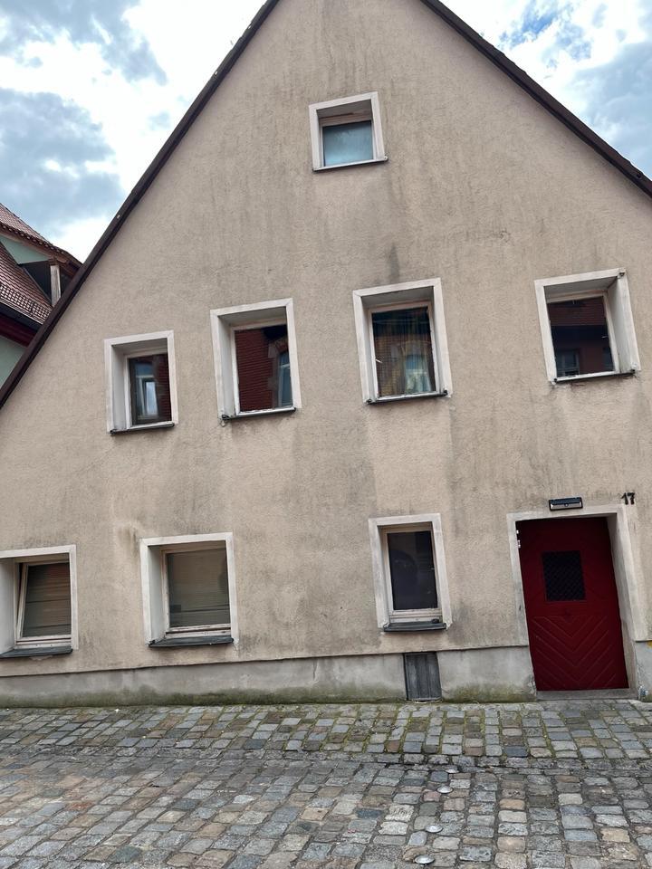 Denkmalgeschützte Immobilie in Schwabach – Sanierungsbedürftig