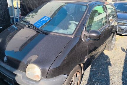 Renault Twingo 232.000 km 999 € Nürnberg 90411