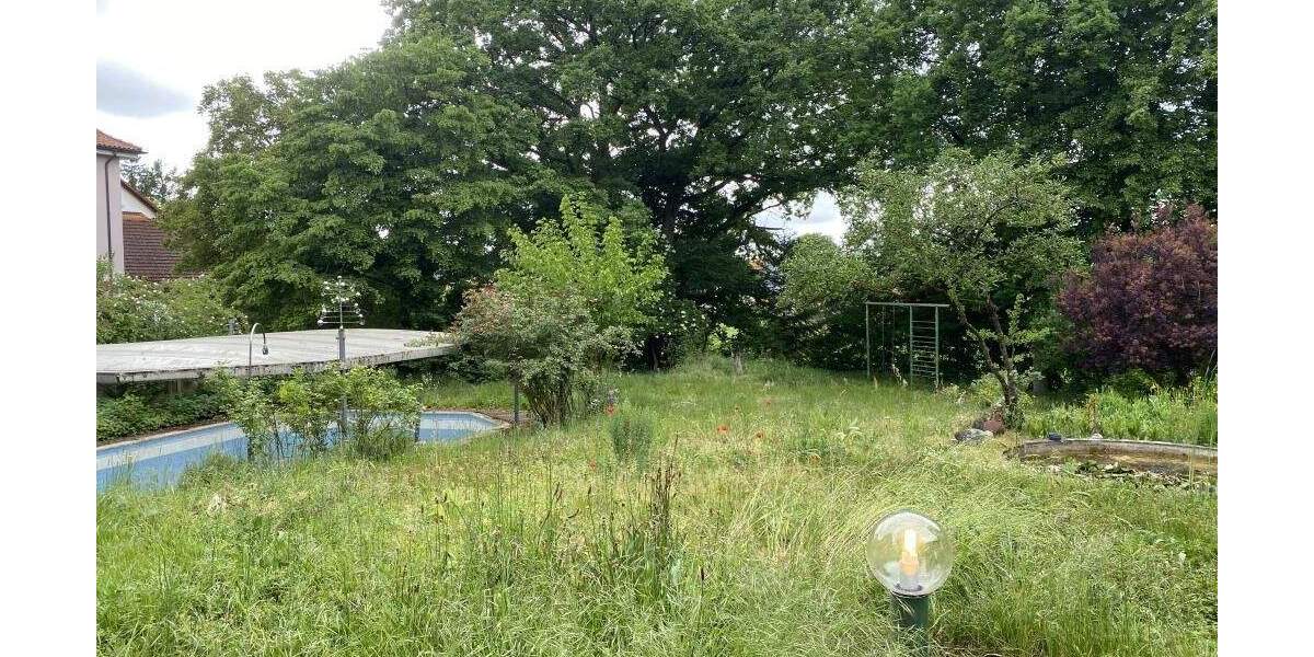 Einzigartiges Architektenhaus mit ELW auf parkähnlichem Grundstück 8 zimmer