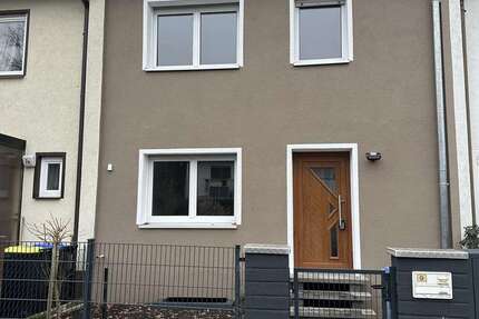 Haus zum Kaufen in Nürnberg 679.000 € 140 m² 6 zimmer