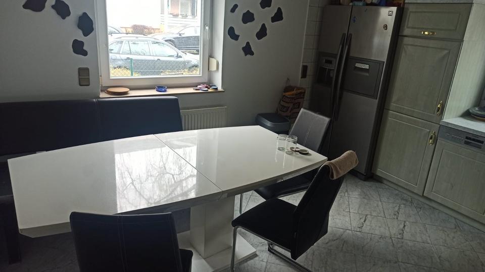 Erdgeschoßwohnung Nürnberg Hasenbuck - 4 Zimmer, 100 m&sup2;, 445&euro; | Angebot:27631845