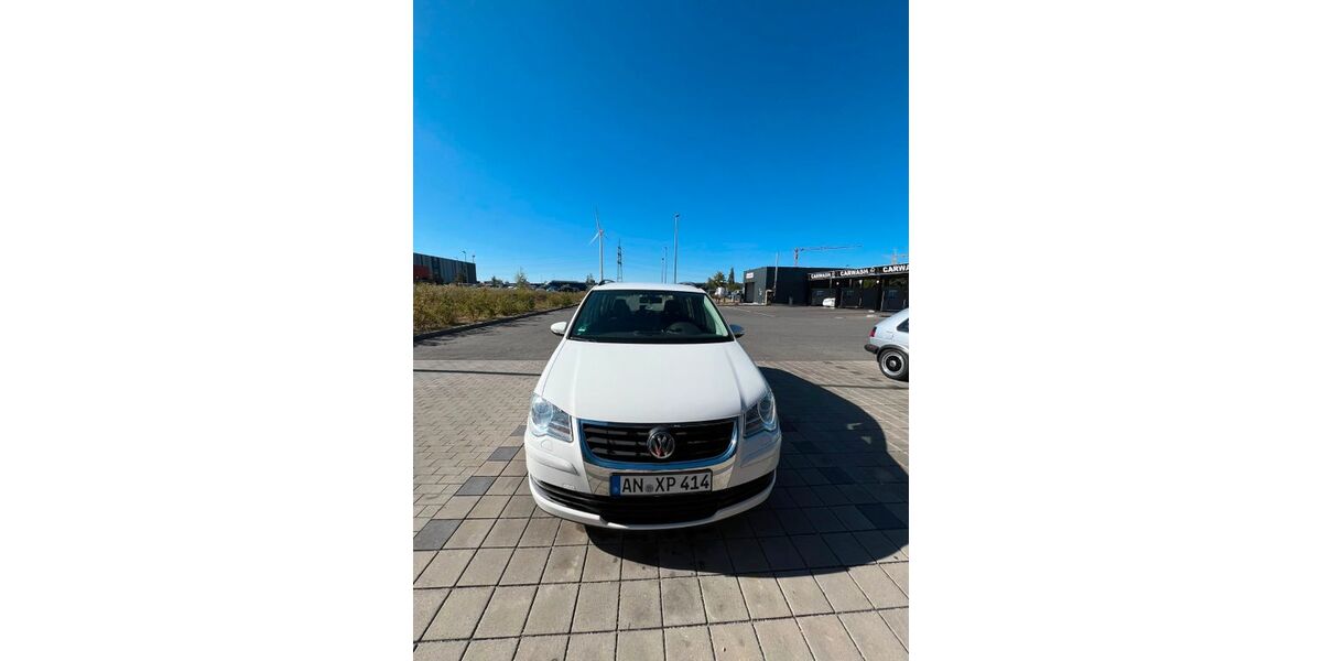 VW Touran 333.000 km 3.000 &euro; Heilsbronn 91560