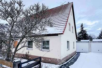 Haus zum Kaufen in Eckental 385.000 € 113.78 m² 6 zimmer