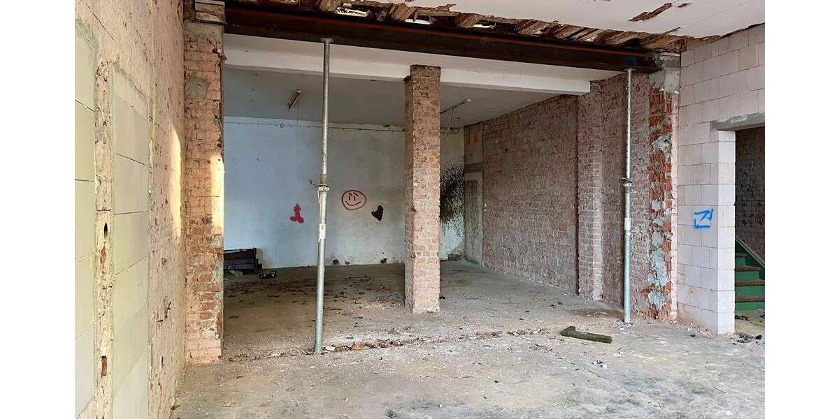 Mehrfamilienhaus, Wohnhaus Nürnberg Steinbühl - 9 Zimmer, 374 m&sup2;, 699.000&euro; | Angebot:25192689