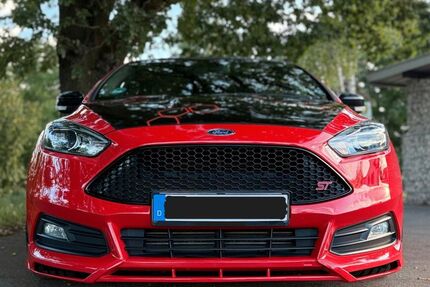 Ford Focus 150.000 km 14.500 € Georgensgmünd 91166