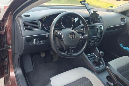 VW Jetta 35.000 km 13.400 &euro; Nürnberg 90491