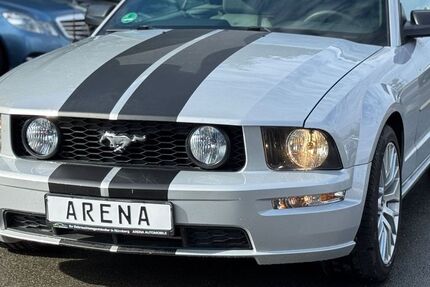 Ford Mustang 91.500 km 11.999 € Nürnberg 90431