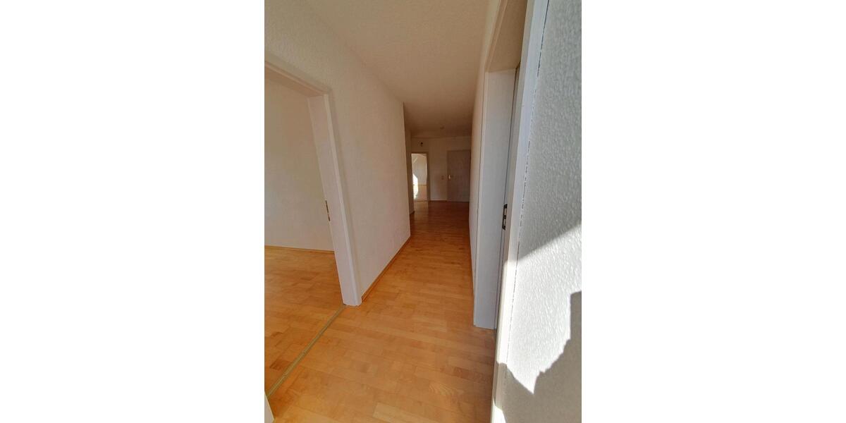 Terrassenwohnung Nürnberg Almoshof - 4 Zimmer, 110 m&sup2;, 1.280&euro; | Angebot:25397722