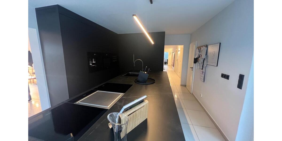 Einfamilienhaus Neunkirchen am Brand - 13 Zimmer, 320 m&sup2;, 3.200&euro; | Angebot:27613156