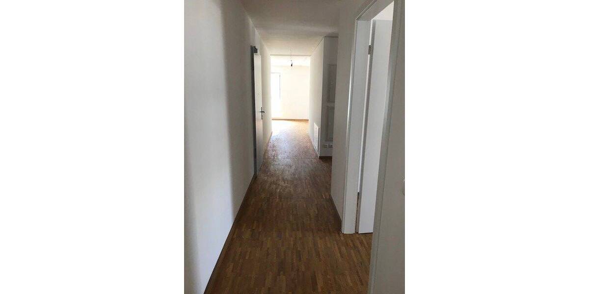 Etagenwohnung Erlangen Erlangen-Süd - 4 Zimmer, 101 m&sup2;, 1.449&euro; | Angebot:26584247
