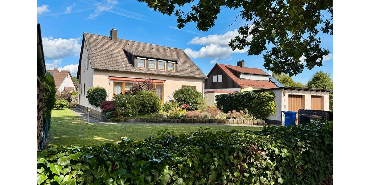 Ein-Zweifamilienhaus, ruhige, naturnahe & gut angebundene Lage 8 zimmer