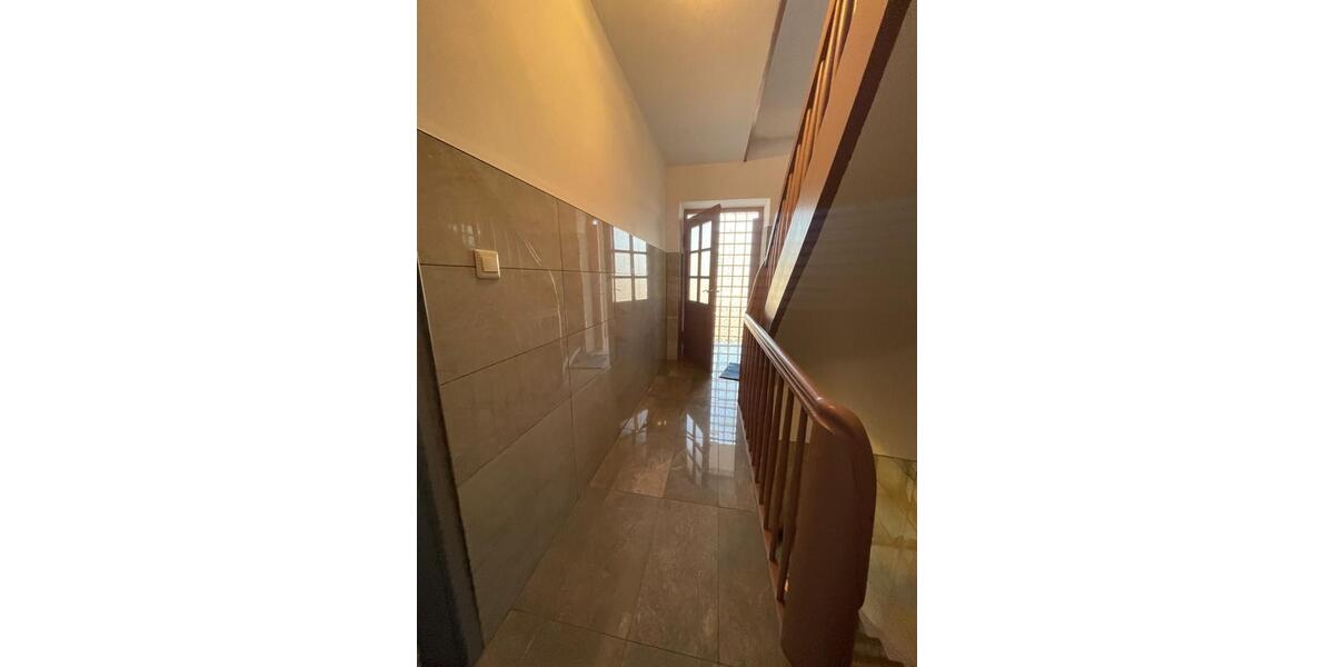 Etagenwohnung Nürnberg Gaismannshof - 3 Zimmer, 80 m&sup2;, 1.000&euro; | Angebot:27576693