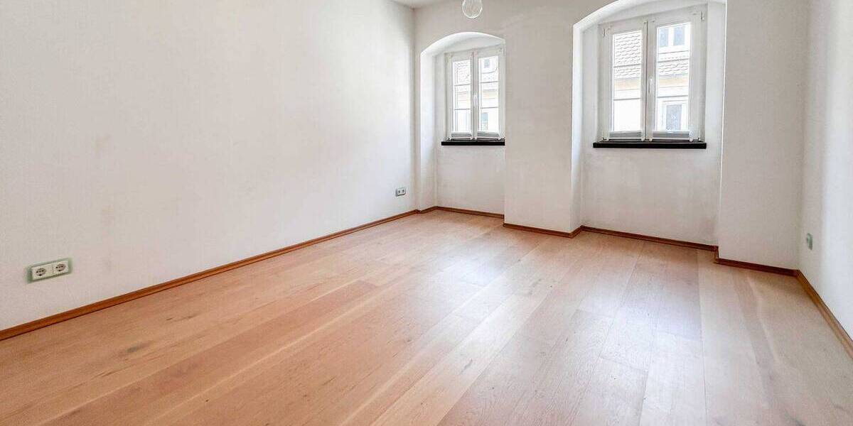 Etagenwohnung Nürnberg Sebald - 3 Zimmer, 100 m&sup2;, 449.000&euro; | Angebot:26820307