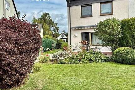 Haus Zirndorf Weiherhof - 4 Zimmer, 93 m&sup2;, 445.000&euro; | Angebot:25797924
