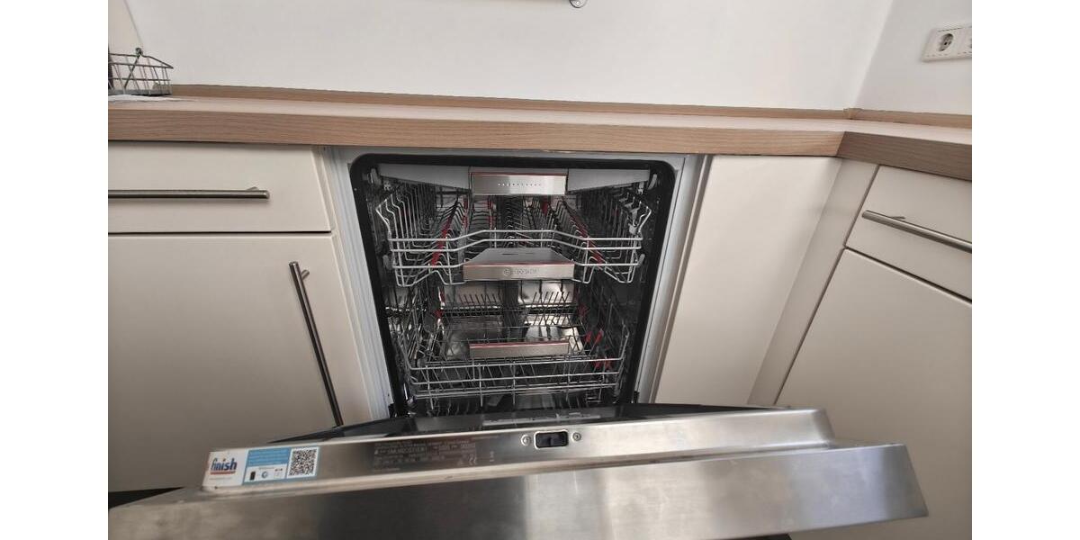 Nürnberg West - helle, freundliche 2-Zimmer Wohnung mit Aufzug und Balkon in Top-Lage 2 zimmer