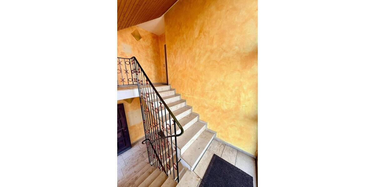 Einfamilienhaus Altdorf bei Nürnberg Röthenbach - 8 Zimmer, 232 m&sup2;, 595.900&euro; | Angebot:26141256