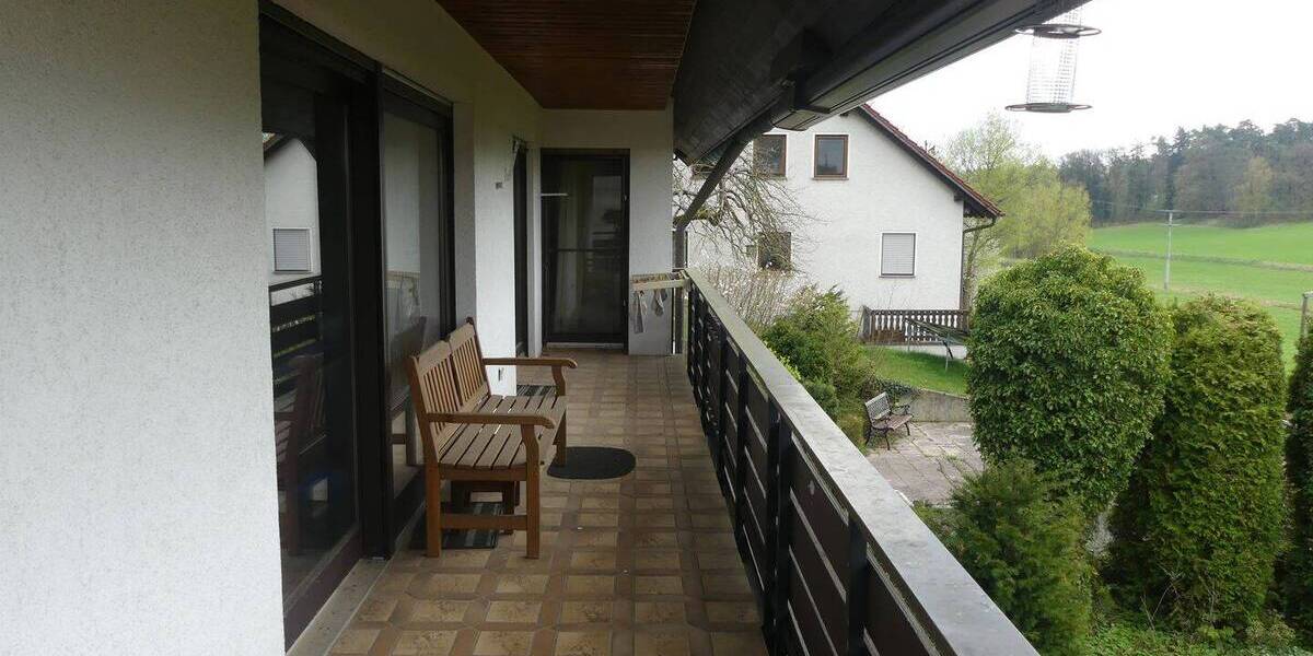 Mehrfamilienhaus, Wohnhaus Roßtal Buchschwabach - 7 Zimmer, 225 m&sup2;, 610.000&euro; | Angebot:26852288