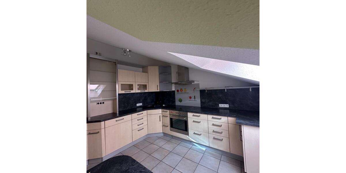Dachgeschoßwohnung Fürth Eigenes Heim - 2 Zimmer, 66 m&sup2;, 790&euro; | Angebot:27595106