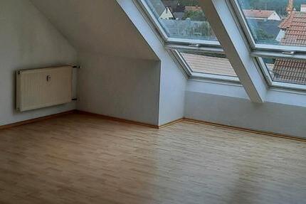 Wohnung Nürnberg Hasenbuck - 1 Zimmer, 80 m&sup2;, 800&euro; | Angebot:27547560