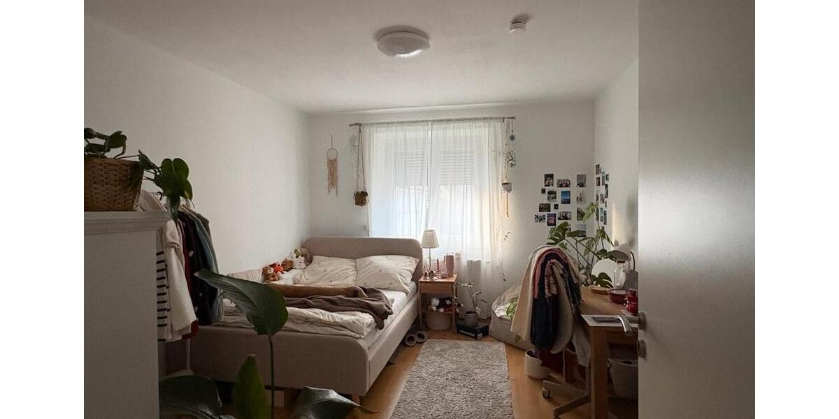 Etagenwohnung Erlangen Am Anger - 2 Zimmer, 50 m&sup2;, 900&euro; | Angebot:25354758