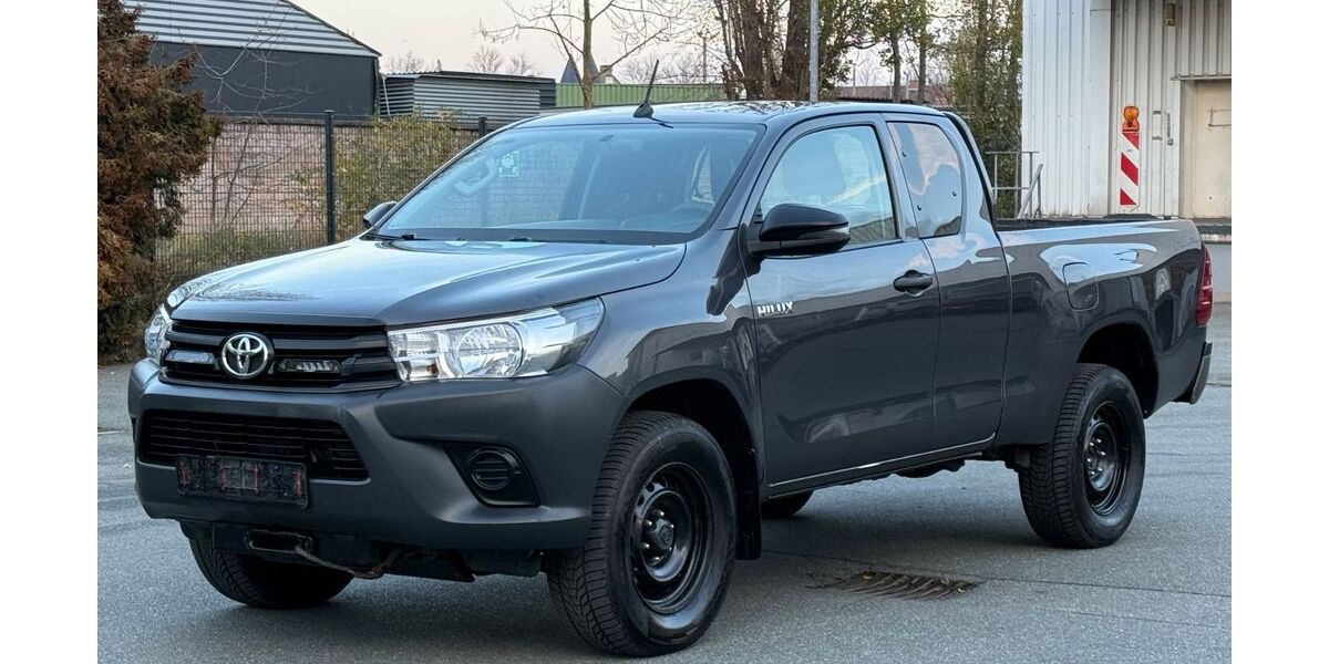 Toyota Hilux 262.900 km 17.850 &euro; Nürnberg 90441