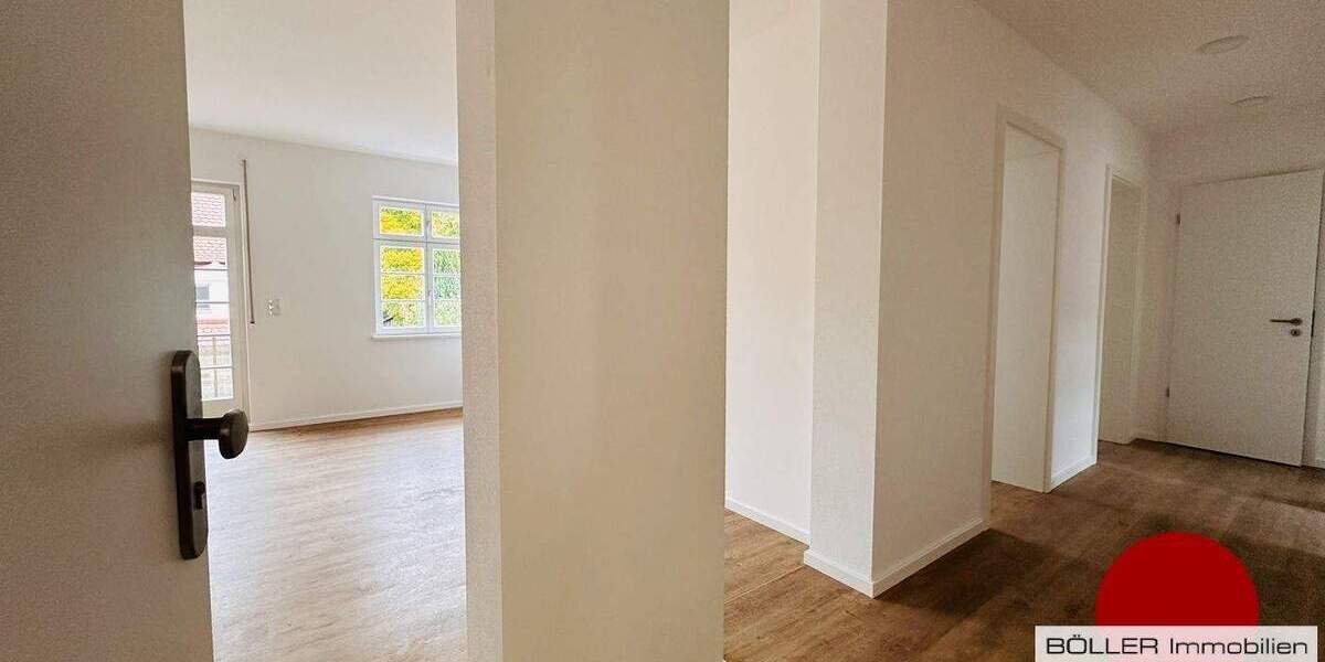 New beginning! Schöne 3-Zi. Wohnung mit Balkon nähe Marienberg! 3 zimmer